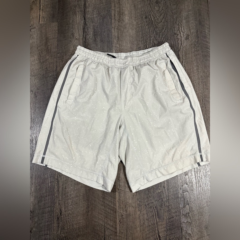 Lululemon Pace Breaker Lined Mens Shorts